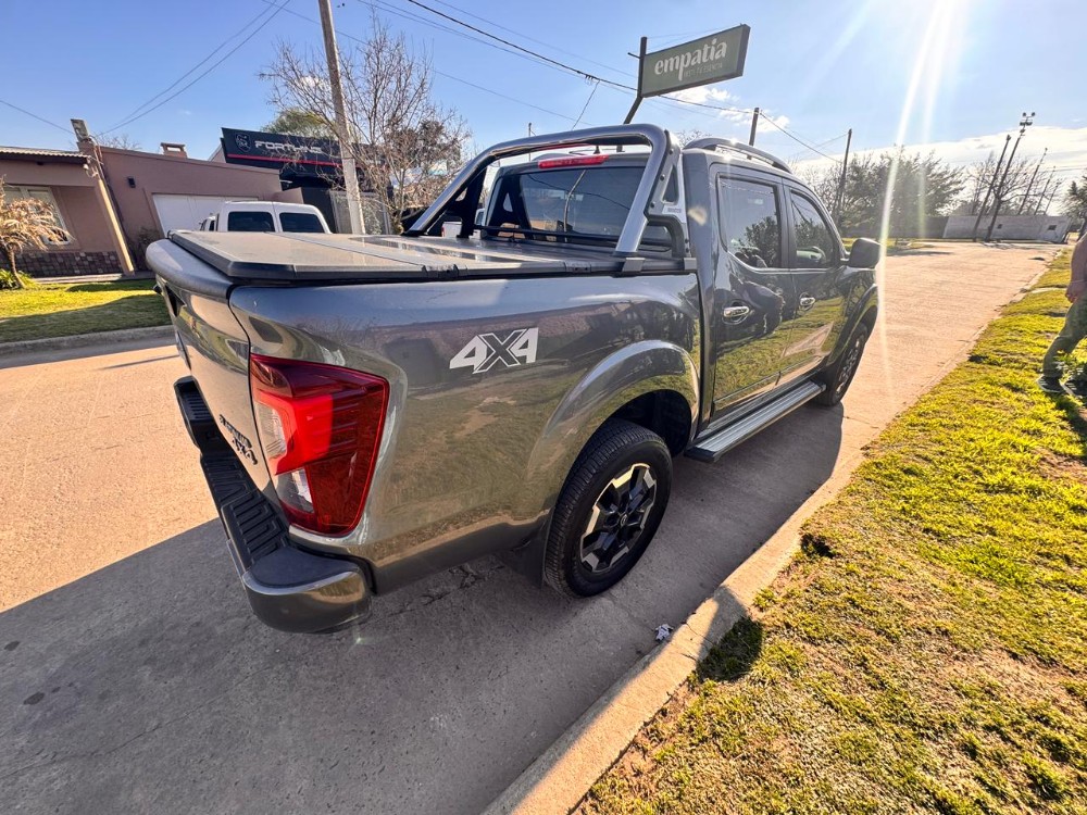 Nissan FRONTIER PICK - UP D/C 2,3 Td 4X4 Platinum AT 190CV — foto 7